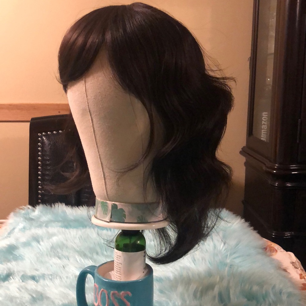 Benegan Synthetic Wig , Black like Color 2 New